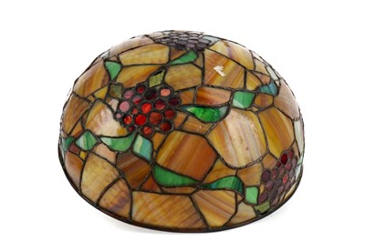 Lot 1705 - A LEADED GLASS LAMP SHADE