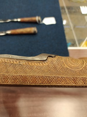 Lot 1708 - A FINELY CARVED LATE 19TH CENTURY BOXWOOD DIRK