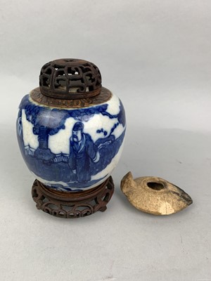 Lot 603 - A CHINESE BLUE AND WHITE GINGER JAR AND A ROMAN OIL LAMP