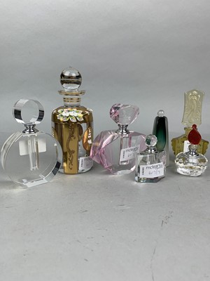 Lot 607 - A LOT OF SEVEN GLASS PERFUME BOTTLES