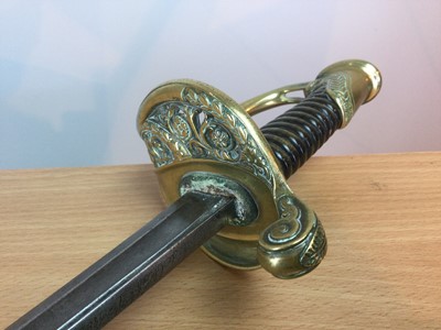 Lot 130 - A LATE 19TH CENTURY FRENCH OFFICER'S SWORD