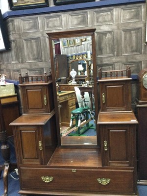 Lot 662 - A LATE VICTORIAN MAHOGANY AND WALNUT DUTCHESS DRESSING TABLE