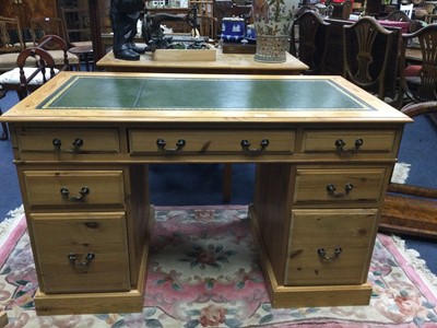 Lot 466 - A PINE KNEEHOLE DESK