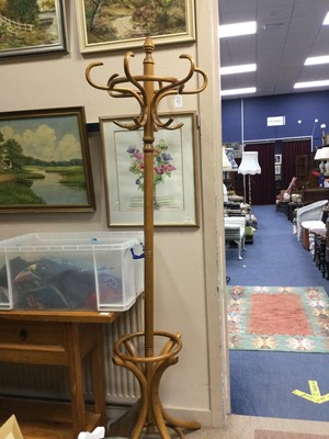 Lot 470 - A BENTWOOD HAT AND COAT STAND