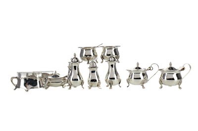 Lot 519 - A COLLECTION OF SILVER CRUETS, SPOONS AND NAPKIN RINGS