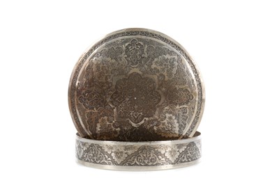 Lot 931 - A MIDDLE EASTERN WHITE METAL CIRCULAR LIDDED BOX