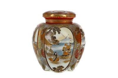 Lot 990 - AN EARLY 20TH CENTURY JAPANESE SATSUMA JAR WITH COVER
