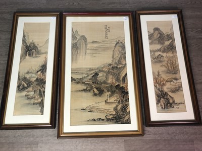 Lot 969 - A 20TH CENTURY CHINESE TRIPTYCH ON SILK