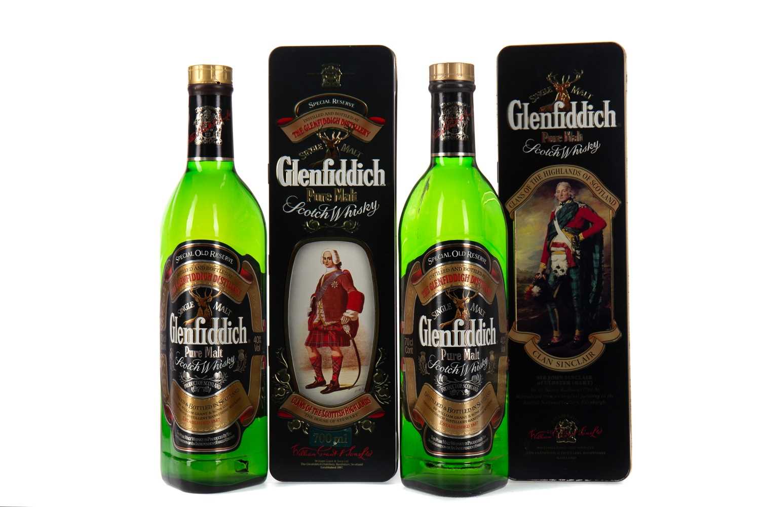 Lot 77 - TWO BOTTLES OF GLENFIDDICH SPECIAL OLD RESERVE IN CLAN TINS