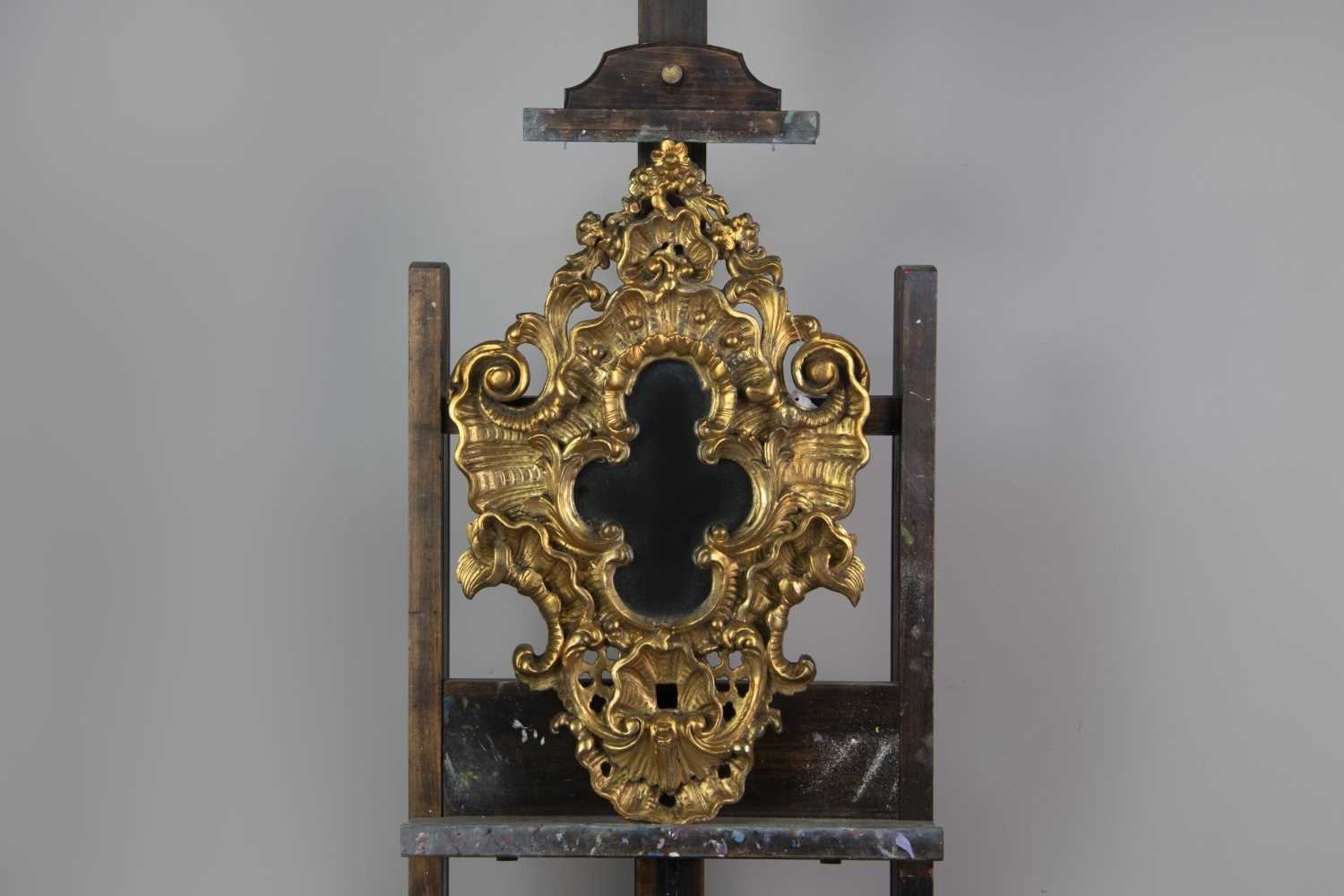 Lot 503 - A LATE 19TH CENTURY GILTWOOD AND GESSO MIRROR