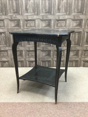 Lot 192 - AN EBONISED OCCASIONAL TABLE