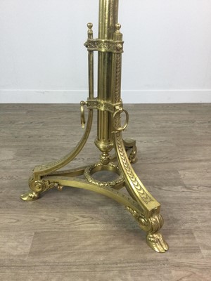 Lot 1728 - AN EARLY 20TH CENTURY BRASS FLOOR LAMP