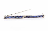 Lot 62 - AMERICAN ART DECO SAPPHIRE AND DIAMOND BAR...