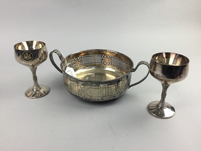Lot 69 - A LOT OF SILVER PLATED WARE