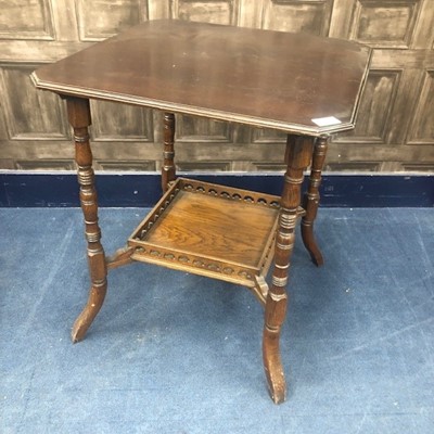 Lot 274 - A VICTORIAN OAK OCCASIONAL TABLE