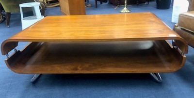 Lot 277 - A RETRO COFFEE TABLE