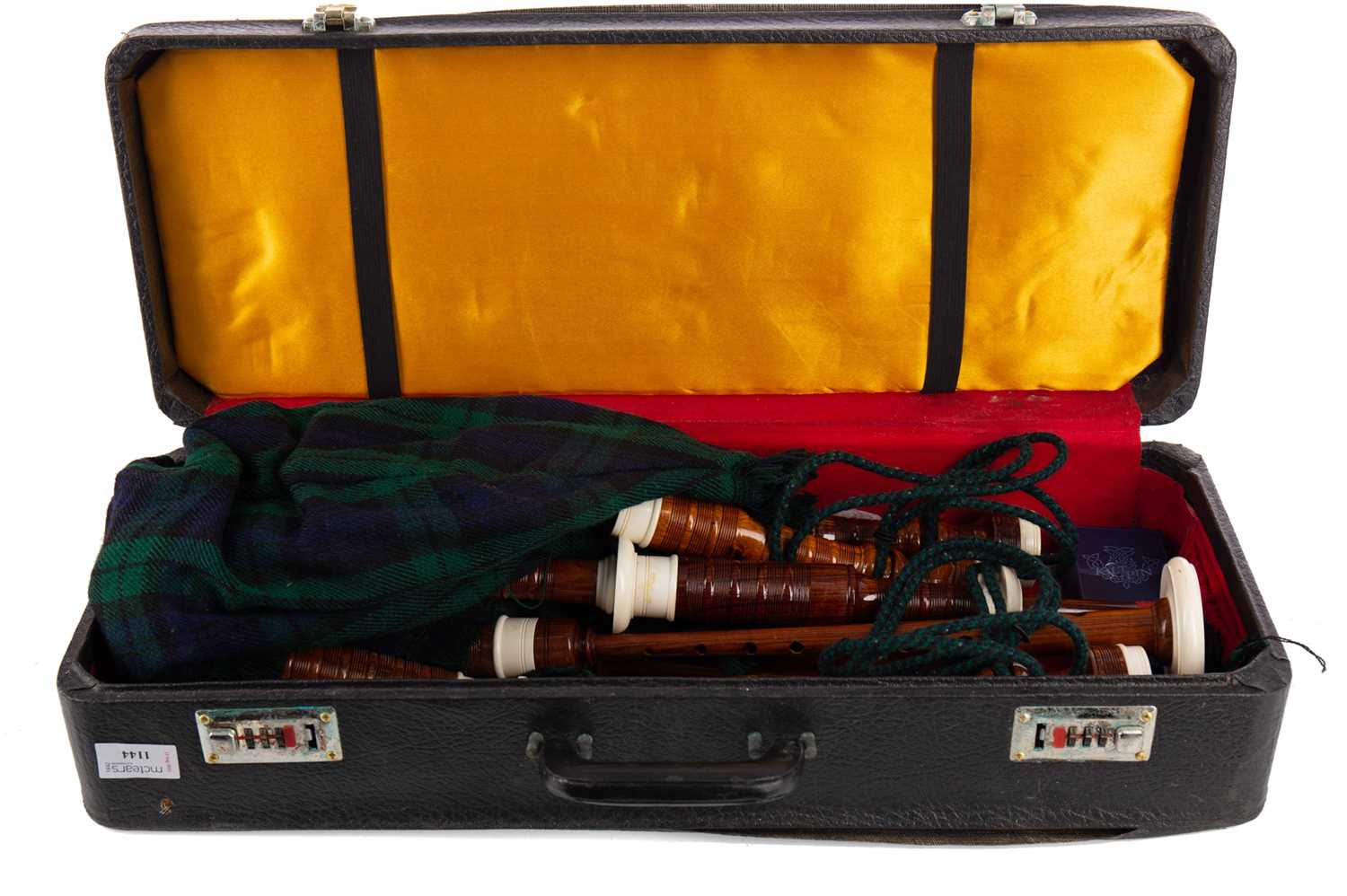 Lot 1144 - A SET OF 20TH CENTURY BAGPIPES