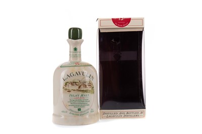 Lot 179 - LAGAVULIN WHITE HORSE DECANTER AGED 15 YEARS