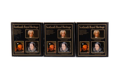 Lot 13 - GLENFIDDICH ROBERT THE BRUCE, MARY QUEEN OF SCOTS AND CHARLES EDWARD STUART CROCKS