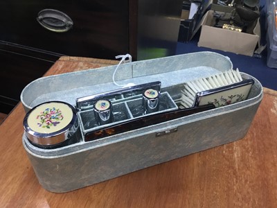 Lot 324 - A DRESSING TABLE SET IN FITTED CASE AND  CASED CUTLERY