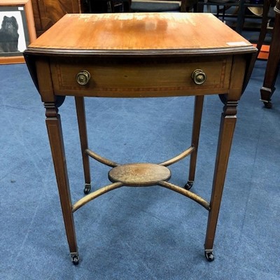 Lot 481 - AN EDWARDIAN MAHOGANY SUTHERLAND TABLE