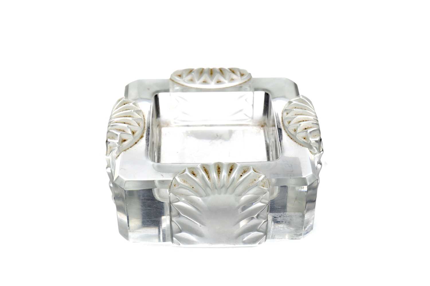 Lot 1103 - A LALIQUE CLEAR AND FROSTED GLASS ASHTRAY