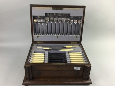 Lot 528 - AN OAK CANTEEN OF SILVER PLATED CUTLERY