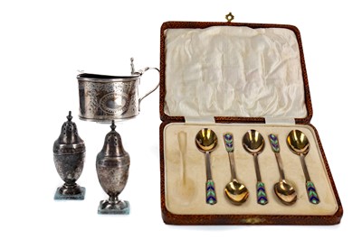 Lot 533 - A SET OF FIVE SILVER GILT AND ENAMEL COFFEE SPOONS, ALONG WITH CRUETS