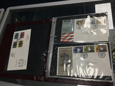 Lot 421 - A COLLECTION OF FIRST DAY COVERS AND OTHER ITEMS