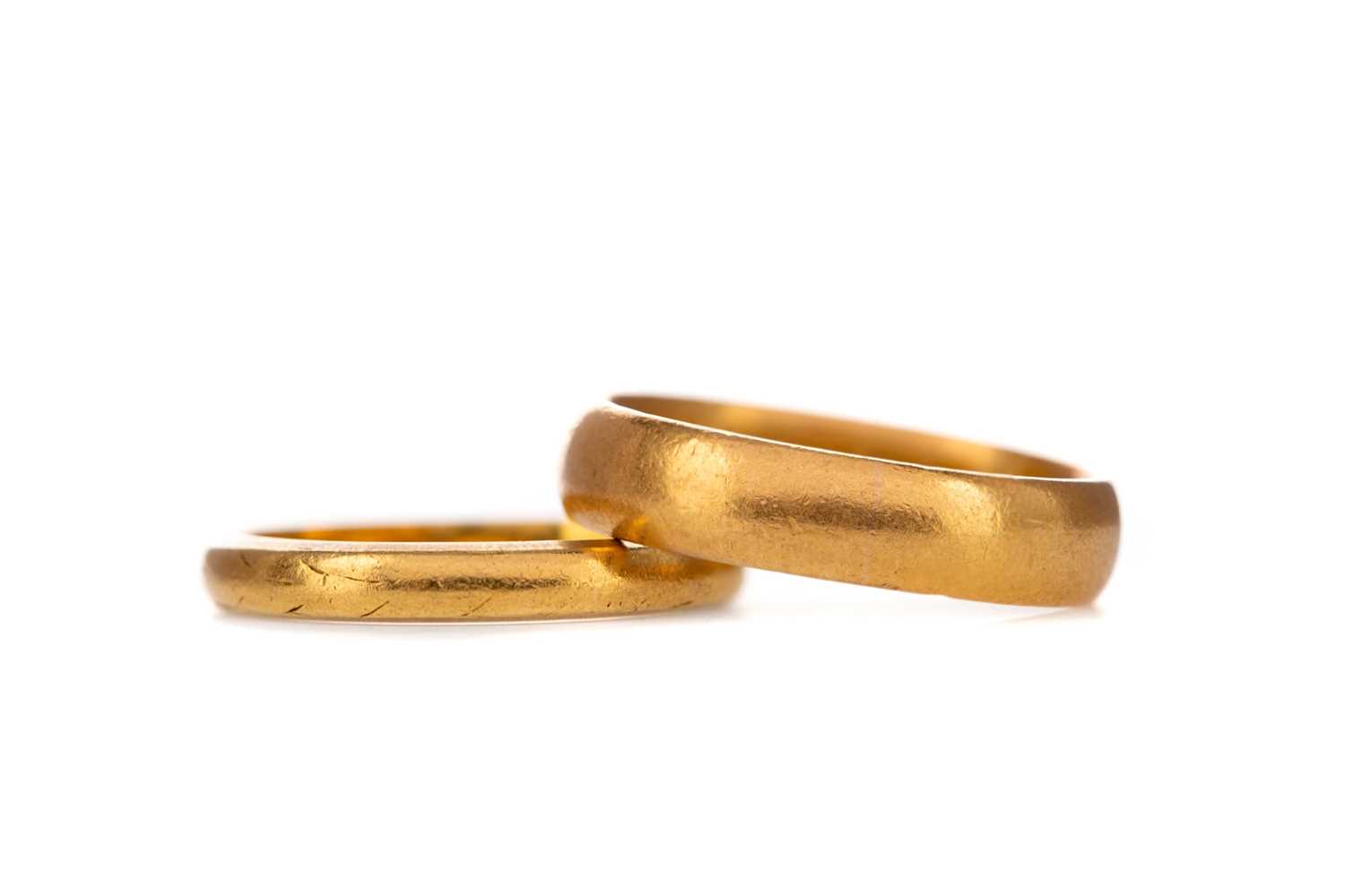 Lot 321 - TWO GOLD WEDDING BANDS