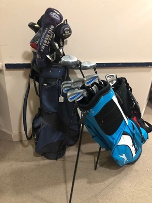 Lot 444 - A LOT OF VARIOUS GOLF CLUBS