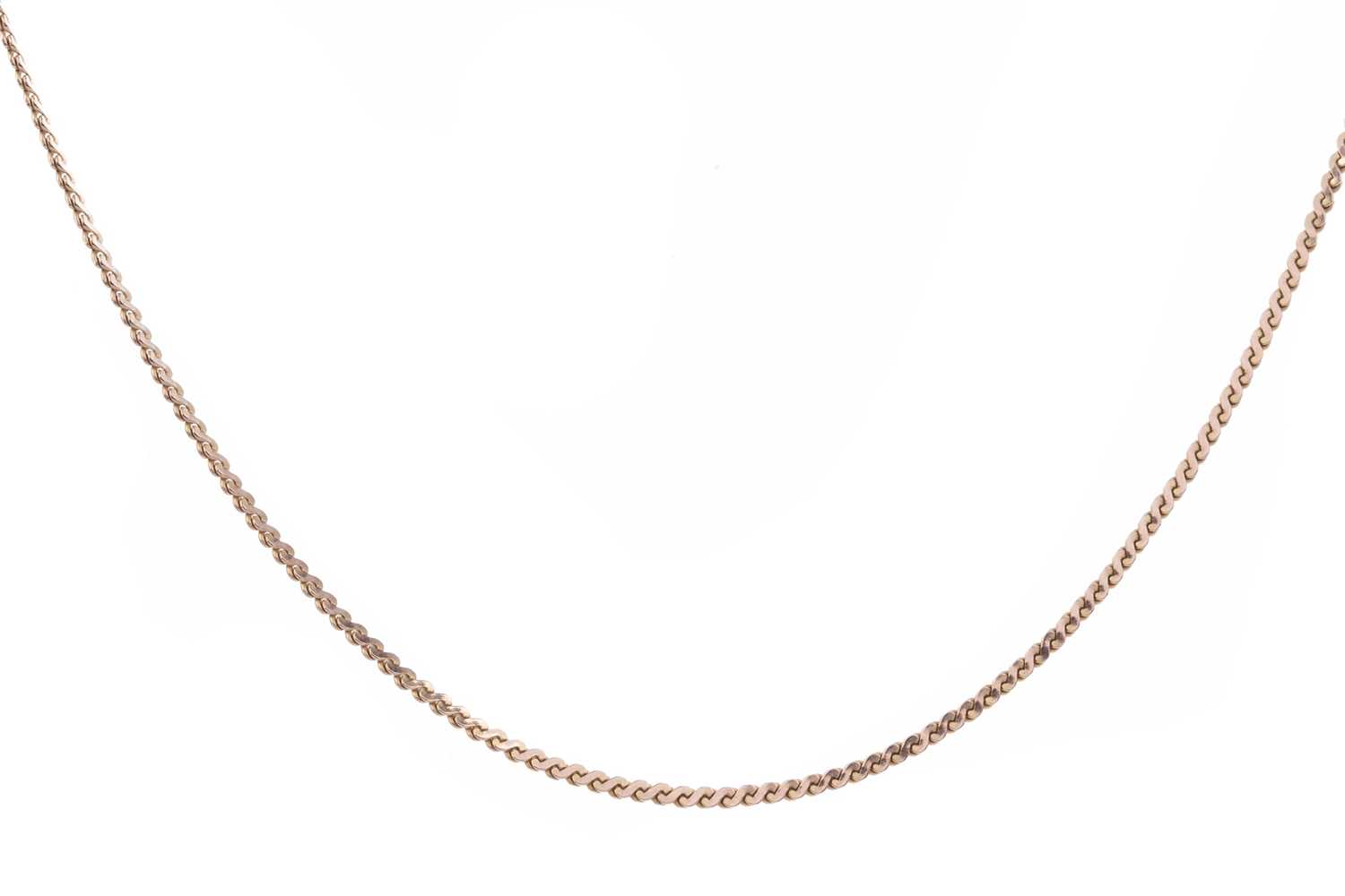 Lot 368 - A GOLD CHAIN