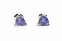 Lot 139 - PAIR OF TANZANITE STUD EARRINGS each earring...