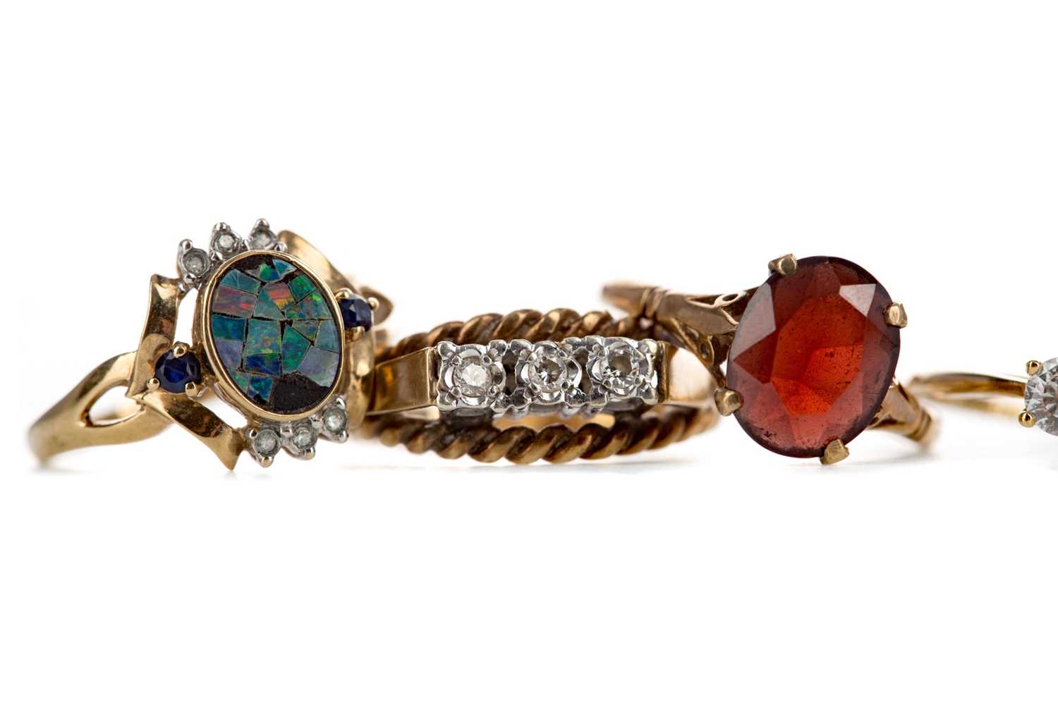 Lot 406 - A GROUP OF GEM SET RINGS