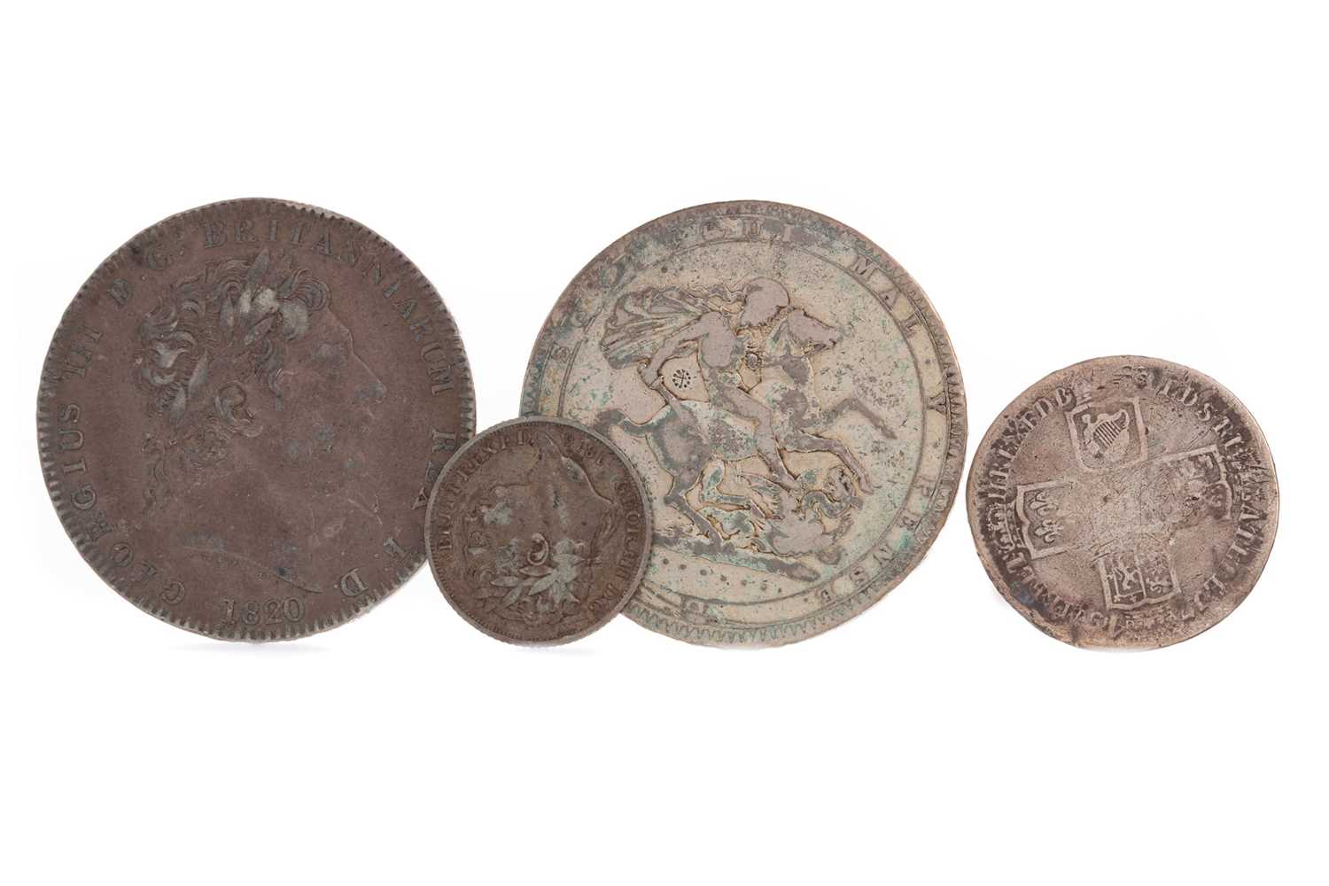 Lot 32 - A COLLECTION OF GEORGE II (1727 - 1760) AND GEORGE III (1760 - 1820) COINS