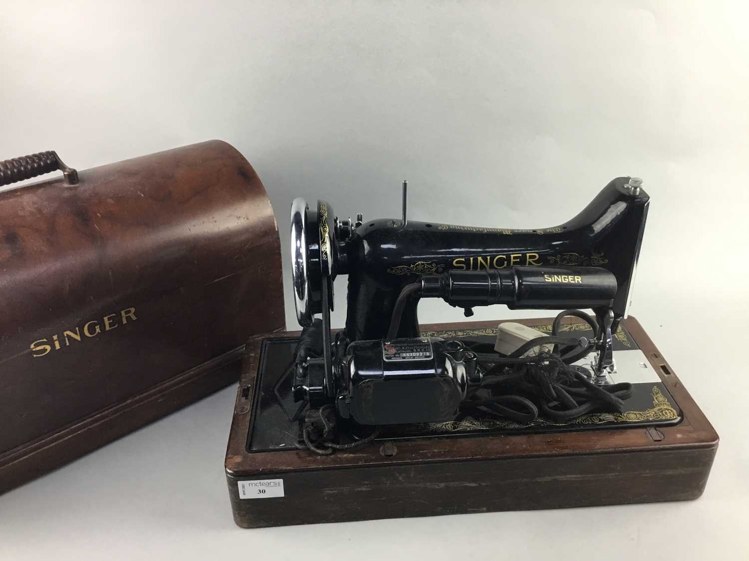Lot 30 - A SINGER SEWING MACHINE