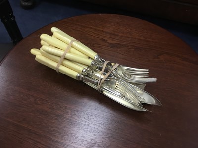 Lot 312 - A SET OF EIGHT ROYAL DOULTON SOUP BOWLS AND STANDS