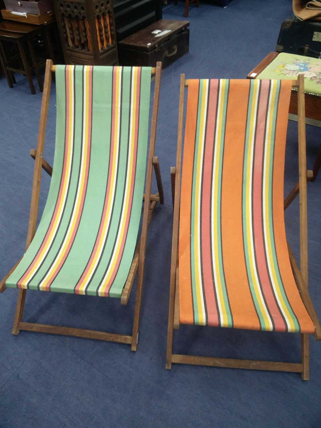 Lot 56 - A LOT OF TWO 1950'S VINTAGE DECK CHAIRS