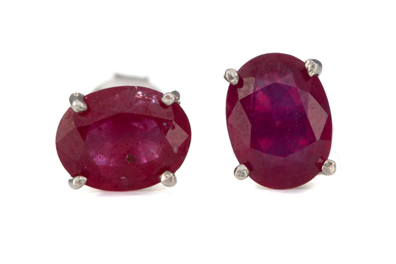Lot 390 - A PAIR OF TREATED RUBY EARRINGS