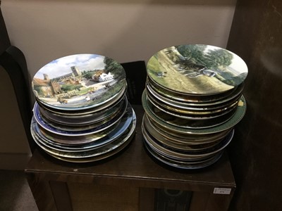 Lot 92 - A COLLECTION OF CABINET PLATES