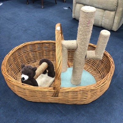 Lot 187 - A LARGE WICKER BASKET AND CAT SCRATCHING POSTS