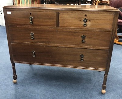 Lot 388 - A MAHOGANY CHEST OF DRAWERS