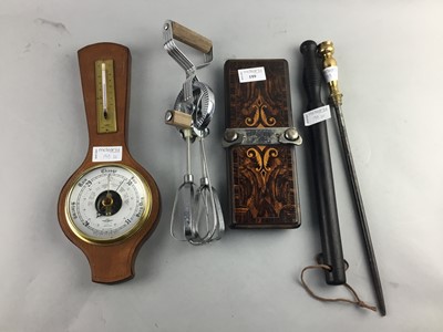 Lot 199 - A GROUP OF HOUSEHOLD COLLECTIBLES
