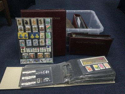 Lot 423 - A LOT OF 20TH CENTURY STAMPS