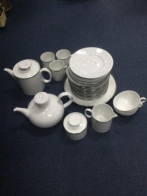 Lot 464 - A MODERN THOMAS TEA SERVICE AND A MOSA TEA SERVICE