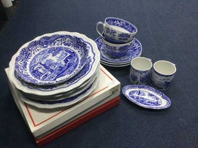 Lot 488 - A COLLECTION OF SPODE 'BLUE ROOM COLLECTION' CERAMICS