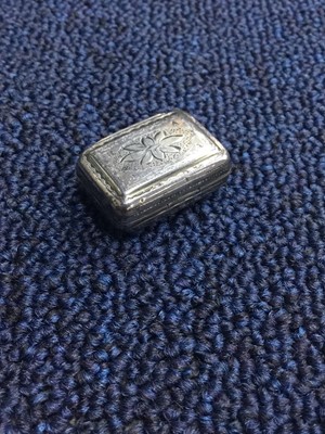 Lot 499 - A SILVER VINAIGRETTE