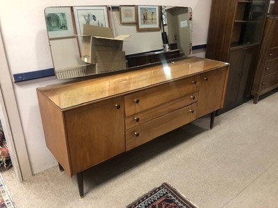 Lot 531 - A RETRO DRESSING TABLE