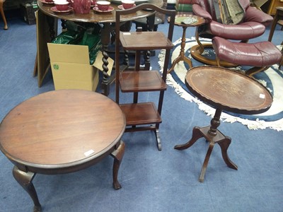 Lot 563 - AN OAK THREE TIER FOLDING CAKE STAND AND TWO OCCASIONAL TABLES