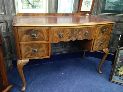 Lot 560 - A MAHOGANY WRITING DESK